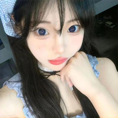 快乐的小鸡 海报